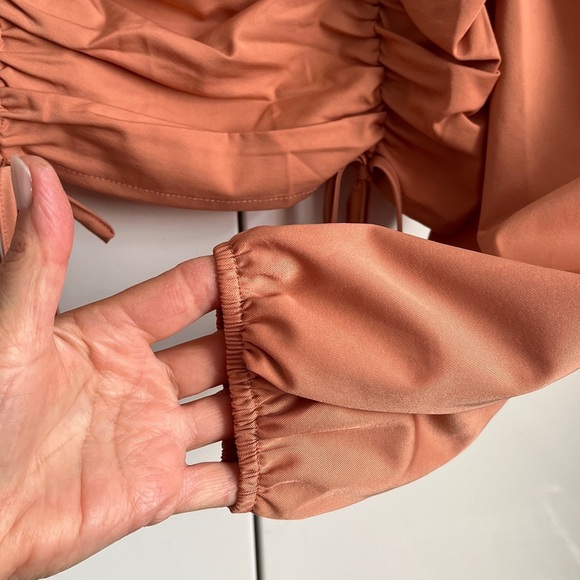 PEACH NWOT Balloon Sleeve Apricot Color Blouse Cropped, Size L - Picture 7 of 9